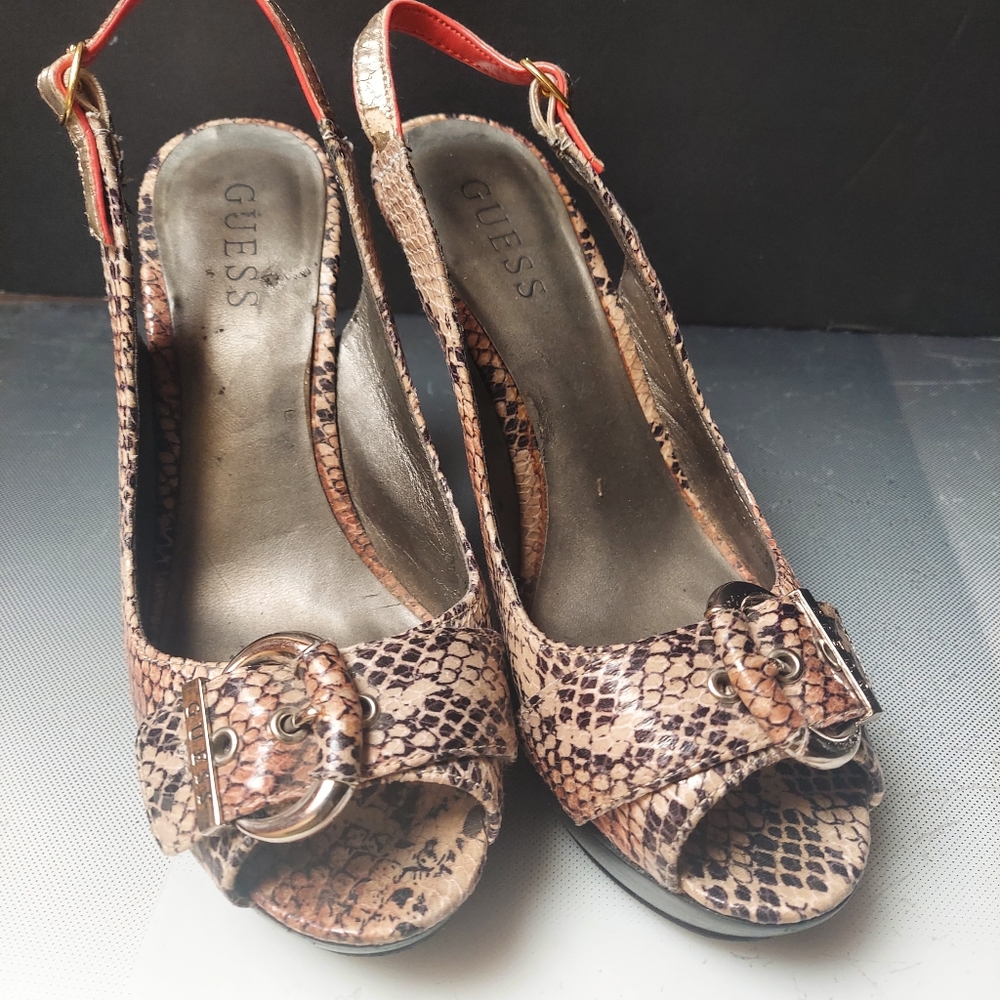 Guess faux snake 5in dress open toe heels 7.5 classic style